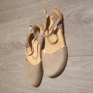 El naturalista sandals